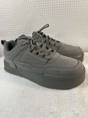 SHEIN Men's Gray Patchwork Detail Platform Skate Sneakers